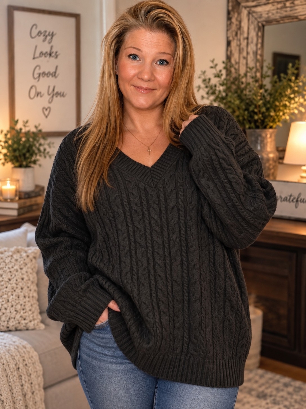 Oversized Cable Knit V-neck Sweater Black
